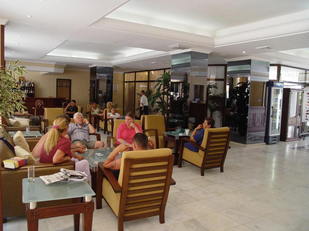 Intermar Hotel 말마리스 외부 사진