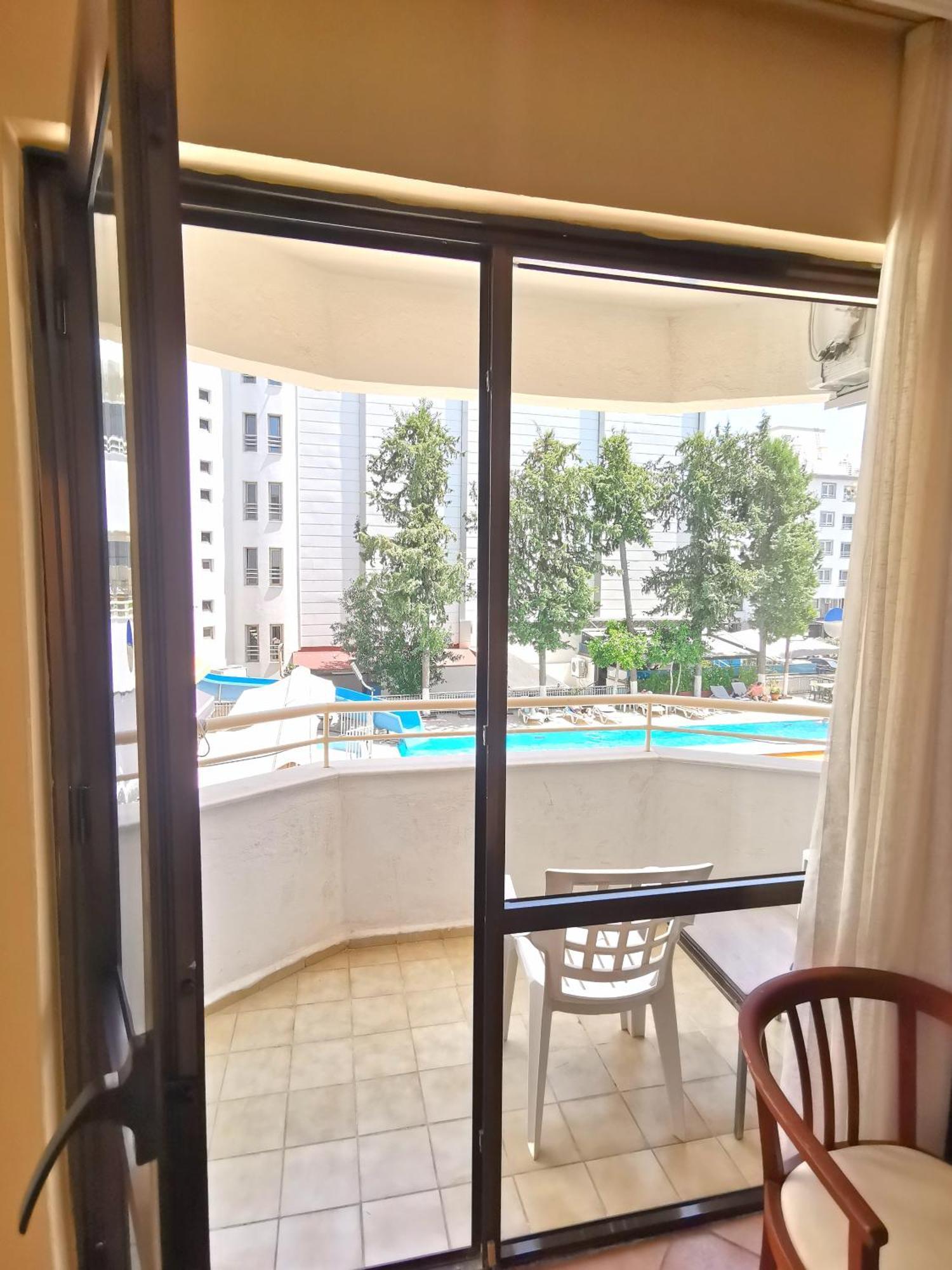 Intermar Hotel 말마리스 외부 사진