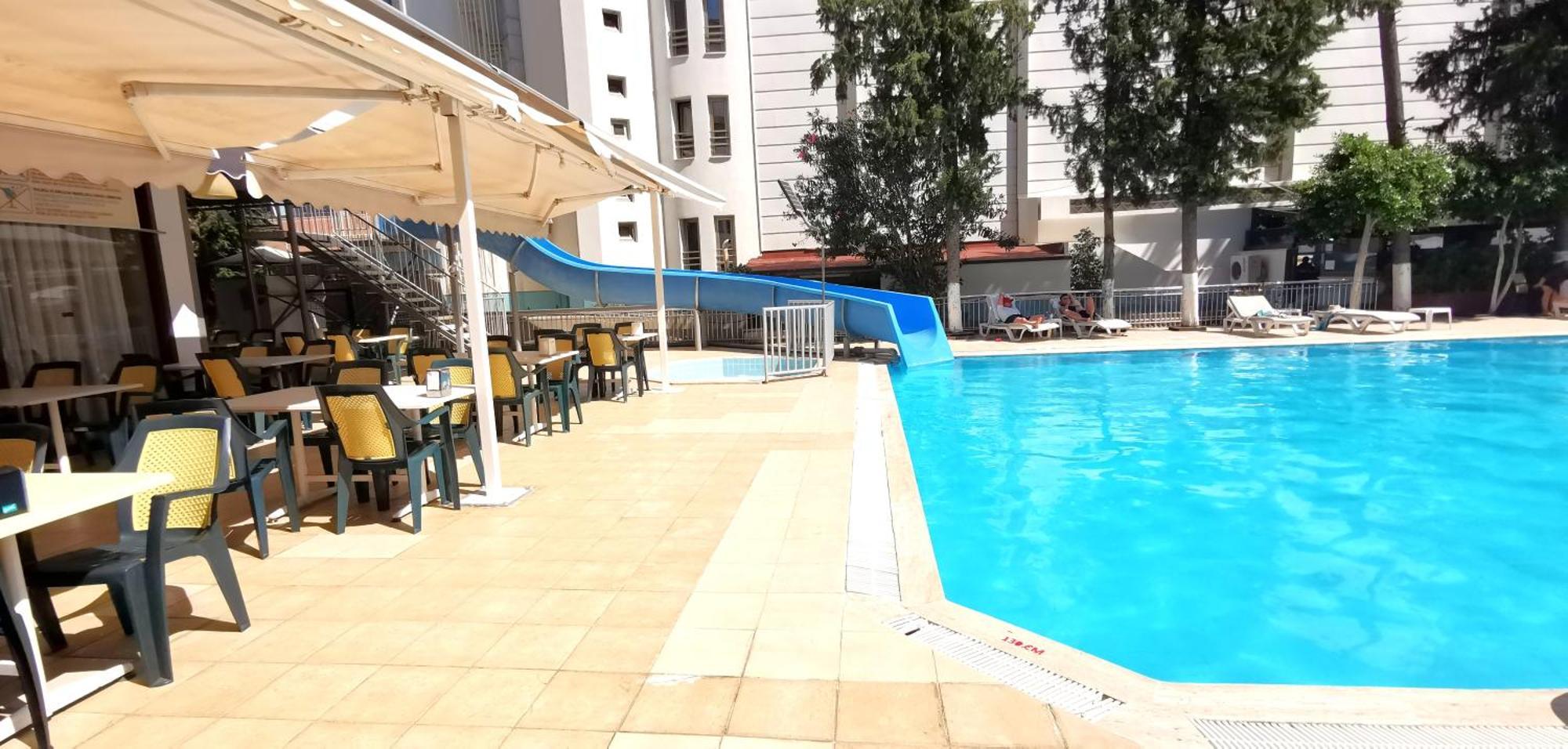 Intermar Hotel 말마리스 외부 사진